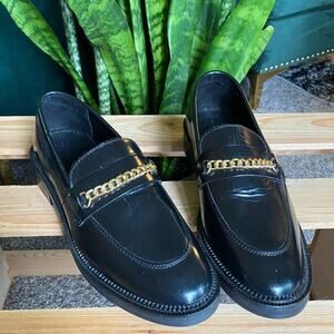 ASOS black chunky loafer with gold chain size 6